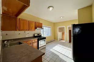 1 Wyeth St, Malden, MA 02148 - Photo 5