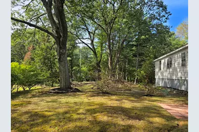 20 Oregon Ave, Fitchburg, MA 01420 - Photo 23