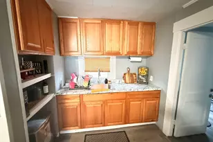 35 Winter St, Fitchburg, MA 01420 - Photo 15