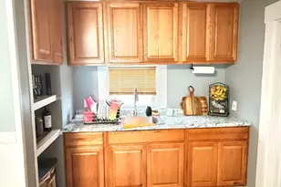 35 Winter St, Fitchburg, MA 01420 - Photo 17