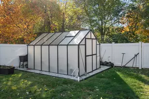 4 Horseneck Rd, Shrewsbury, MA 01545 - Photo 5