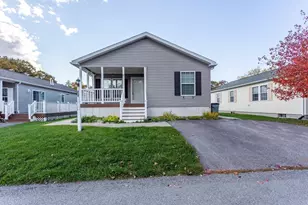 37 Bluejay St, Tiverton, RI 02878 - Photo 3