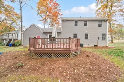 98 Fox Woods Dr, Springfield, MA 01129 - Photo 35