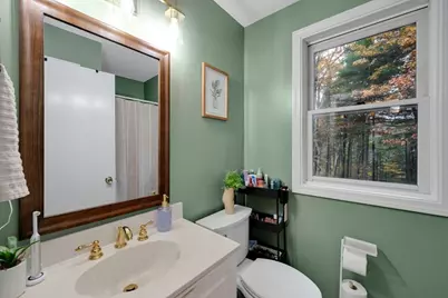 98 Fox Woods Dr, Springfield, MA 01129 - Photo 27