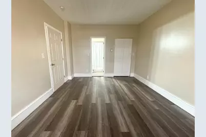 140 Chestnut St #204, Springfield, MA 01103 - Photo 7