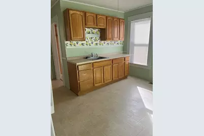 3 Orchard St #B, Millbury, MA 01527 - Photo 7