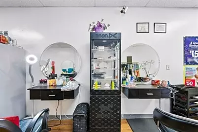 159 Essex St, Lawrence, MA 01840 - Photo 5