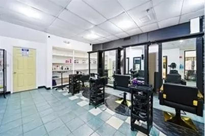 350 Esses St, Lawrence, MA 01840 - Photo 5