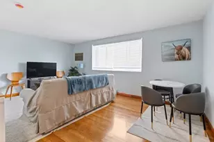 880 Broadway, Chelsea, MA 02150 - Photo 3