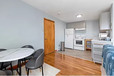 880 Broadway #0, Chelsea, MA 02150 - Photo 5