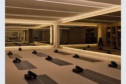 10 Rowes Wharf #1003, Boston, MA 02110 - Photo 19