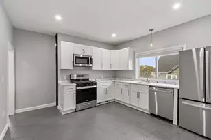 17 Parker St, Malden, MA 02148 - Photo 3