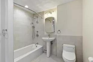 17 Parker St, Malden, MA 02148 - Photo 5