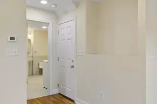 17 Parker St, Malden, MA 02148 - Photo 11