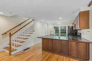 37 Water St, Concord, MA 01742 - Photo 5