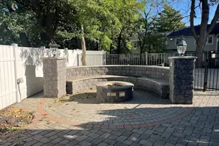 45 Spring St, Boston, MA 02132 - Photo 27