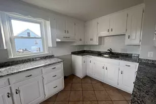 79 West St, Milford, MA 01757 - Photo 7