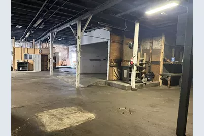 31 Scott St, New Bedford, MA 02744 - Photo 13