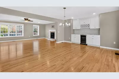 733 Monson Rd, Wilbraham, MA 01095 - Photo 9