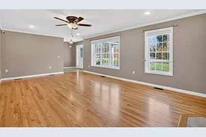 733 Monson Rd, Wilbraham, MA 01095 - Photo 7