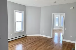 107 Chelsea St, Boston, MA 02128 - Photo 5
