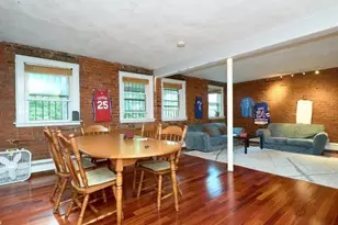 39 South St, Boston, MA 02135 - Photo 15