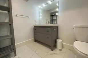 10 Gloucester Ave, Gloucester, MA 01930 - Photo 11