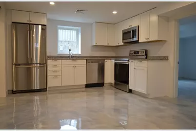 10 Gloucester Ave #B, Gloucester, MA 01930 - Photo 5