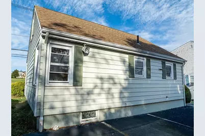 804 County St, Somerset, MA 02726 - Photo 29