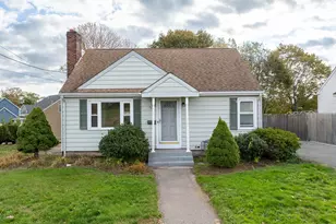 804 County St, Somerset, MA 02726 - Photo 1