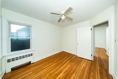 804 County St, Somerset, MA 02726 - Photo 15