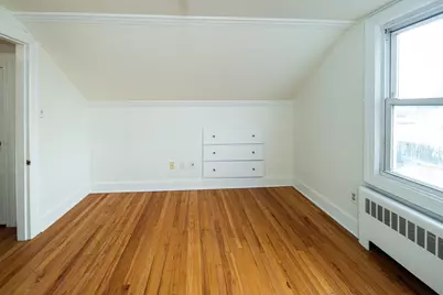 804 County St, Somerset, MA 02726 - Photo 21