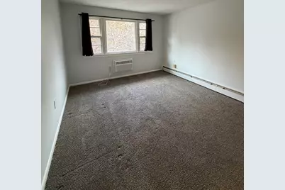 109 Trapelo #4, Waltham, MA 02452 - Photo 9