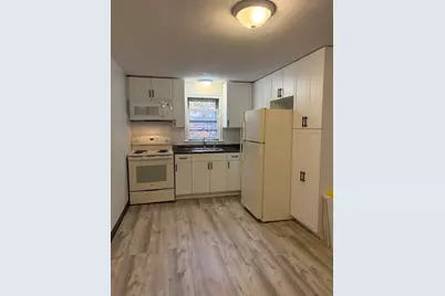 109 Trapelo #4, Waltham, MA 02452 - Photo 1