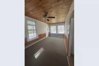 316 Davis St, Greenfield, MA 01301 - Photo 7