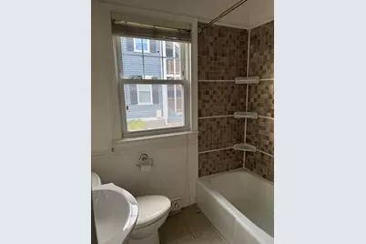 128 Boston St #4, Salem, MA 01970 - Photo 9
