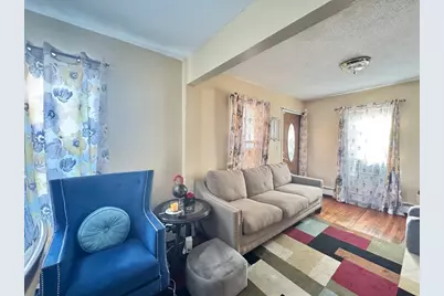 58 Eureka St, Springfield, MA 01104 - Photo 3