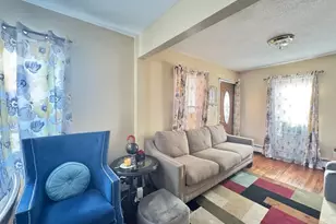 58 Eureka St, Springfield, MA 01104 - Photo 3