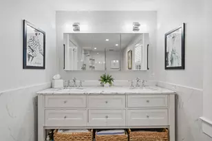 45 Pleasant St, Marblehead, MA 01945 - Photo 21