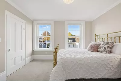 45 Pleasant Street, Marblehead, MA 01945 - Photo 35