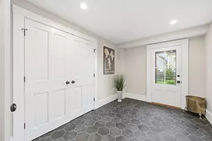 45 Pleasant St, Marblehead, MA 01945 - Photo 39