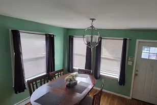 32 Crowell St, Boston, MA 02124 - Photo 5