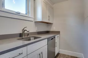 31 High St, Beverly, MA 01915 - Photo 5