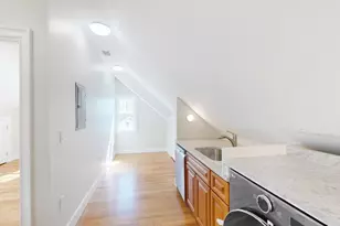 48 Rockwell St, Malden, MA 02148 - Photo 27