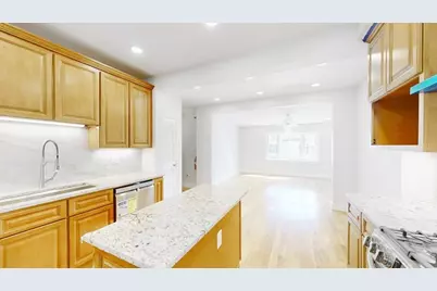 48 Rockwell St #1, Malden, MA 02148 - Photo 9