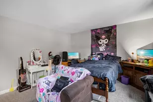 35 Cedar St, Gardner, MA 01440 - Photo 25