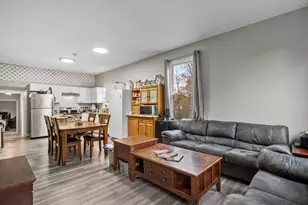 35 Cedar St, Gardner, MA 01440 - Photo 17