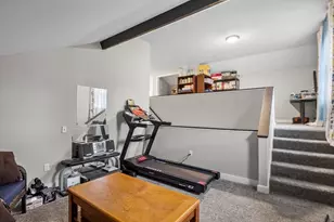 35 Cedar St, Gardner, MA 01440 - Photo 27