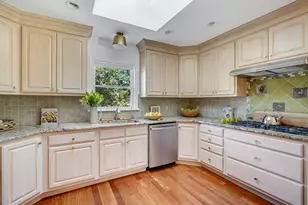 47 Tiffany Dr, Oak Bluffs, MA 02557 - Photo 21