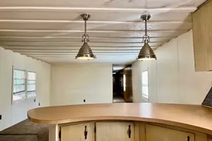 56 Contessa Ln, Springfield, MA 01119 - Photo 5